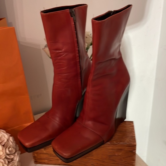 Wedge square toe boots - Picture 2 of 6